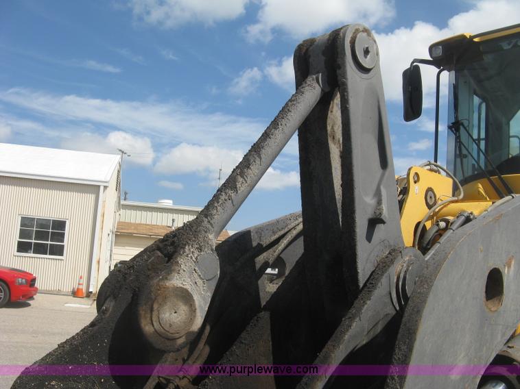 image for item L3859 2008 Volvo L110F wheel loader