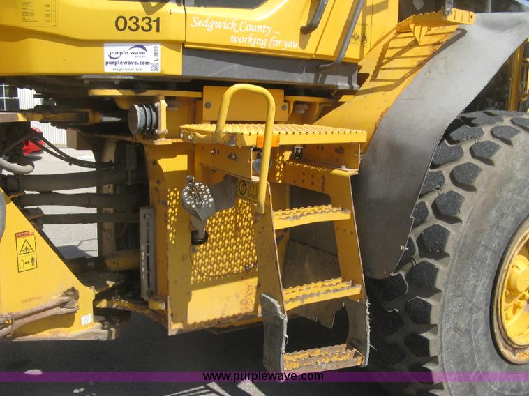 image for item L3859 2008 Volvo L110F wheel loader