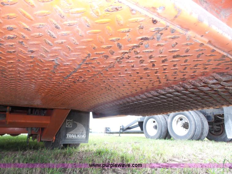 image for item L3999 1997 Trail King TK60HT-322 drop deck equipment trailer
