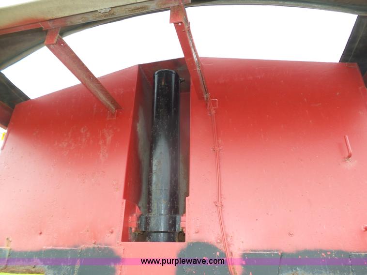 image for item L4000 1992 Timpte end dump pup trailer