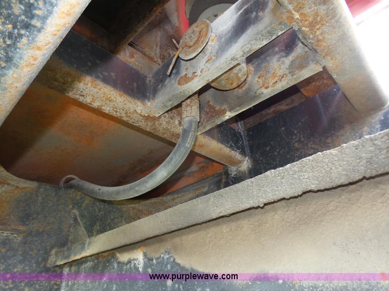 image for item L4000 1992 Timpte end dump pup trailer