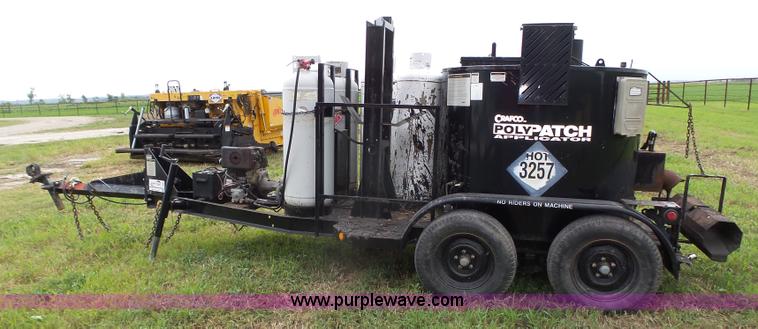 image for item L4001 2001 Crafco Poly Patch Applicator pot hole patcher