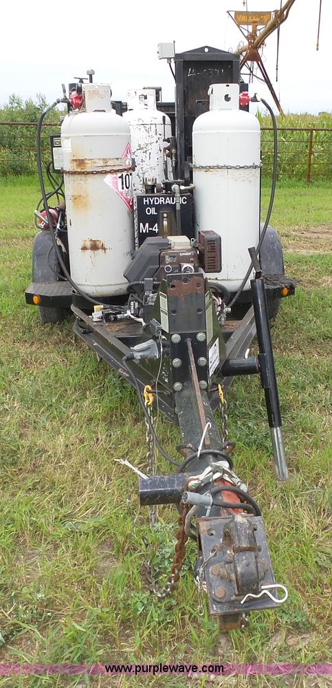 image for item L4001 2001 Crafco Poly Patch Applicator pot hole patcher