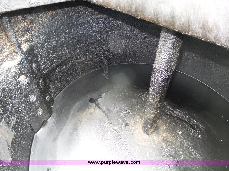 image for item L4001 2001 Crafco Poly Patch Applicator pot hole patcher