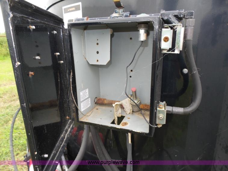 image for item L4001 2001 Crafco Poly Patch Applicator pot hole patcher