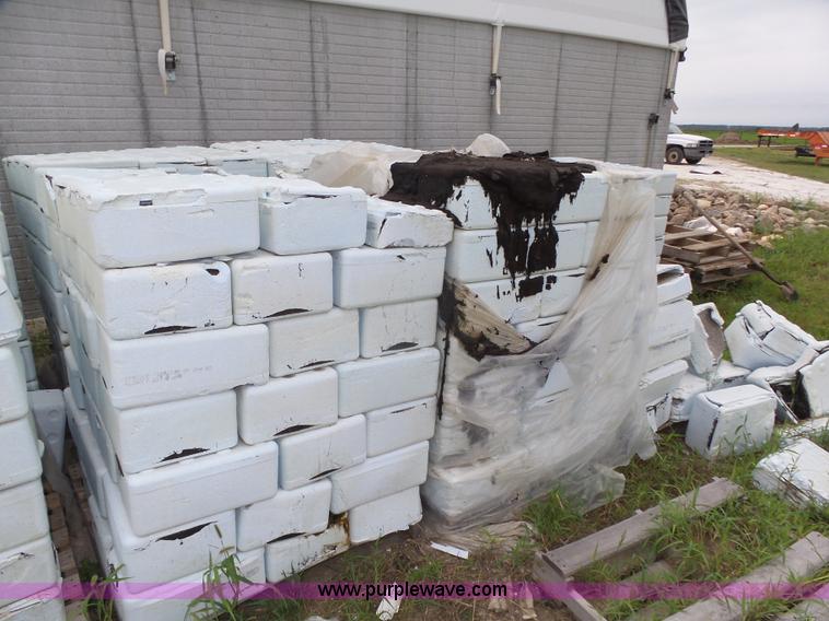 image for item L4001 2001 Crafco Poly Patch Applicator pot hole patcher