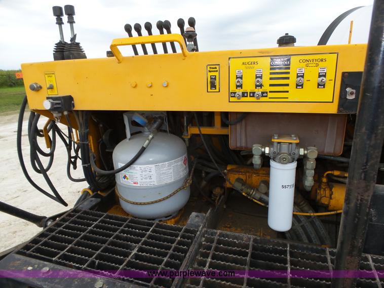 image for item L4002 Blaw Knox PF-855 paver