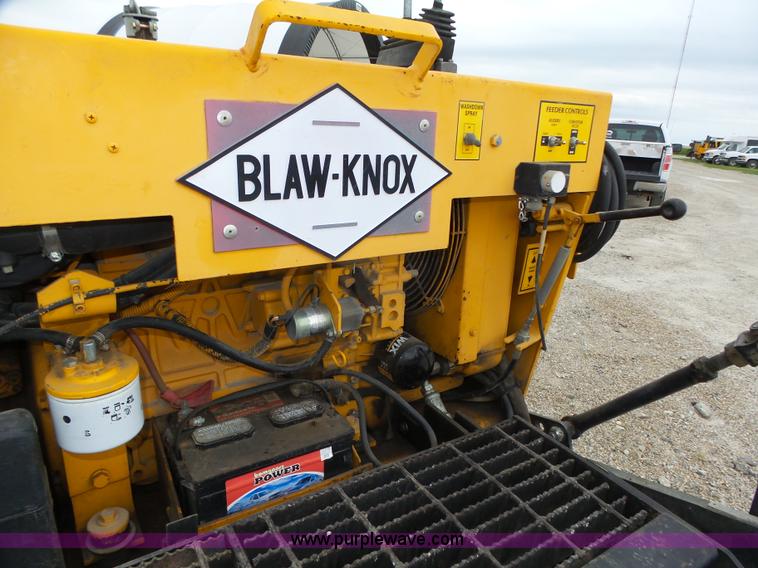 image for item L4002 Blaw Knox PF-855 paver