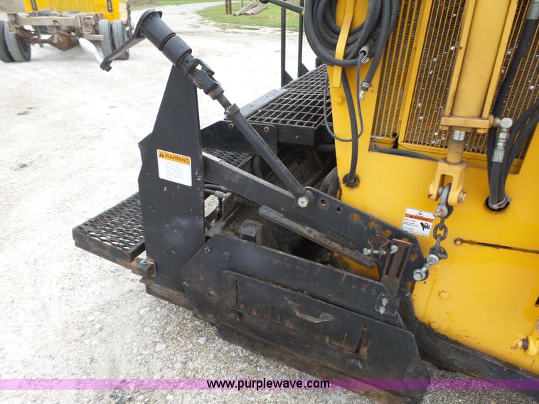 image for item L4002 Blaw Knox PF-855 paver