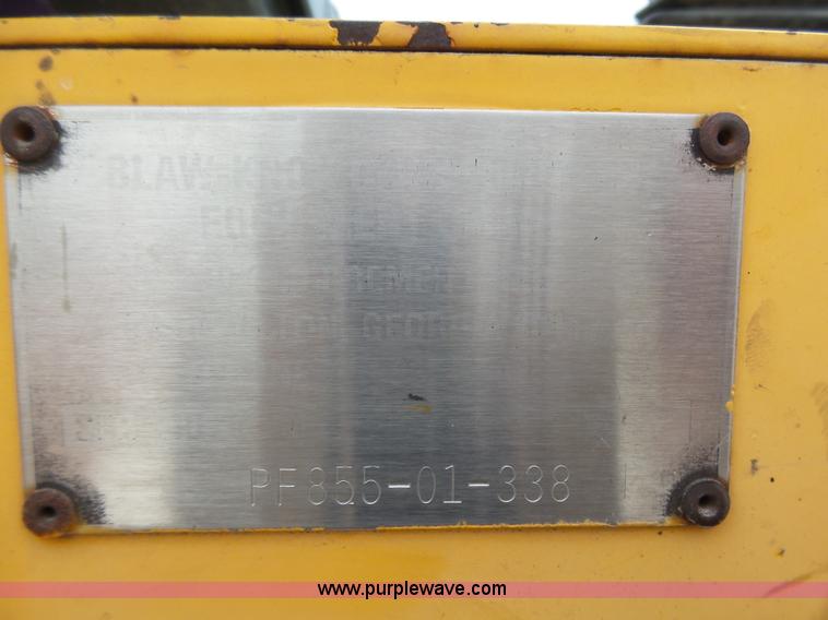 image for item L4002 Blaw Knox PF-855 paver