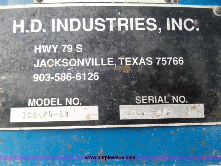 image for item L4004 2003 International DuraStar 4300 pothole patching truck