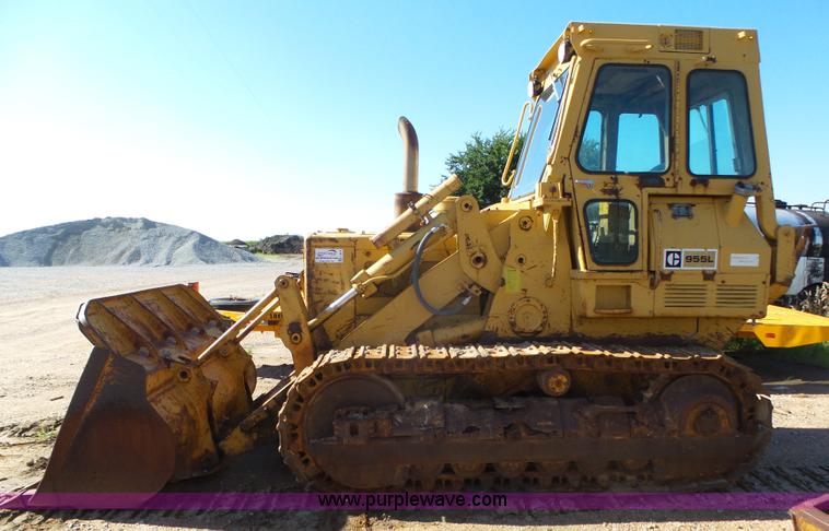 image for item L4018 1980 Caterpillar 955L track loader