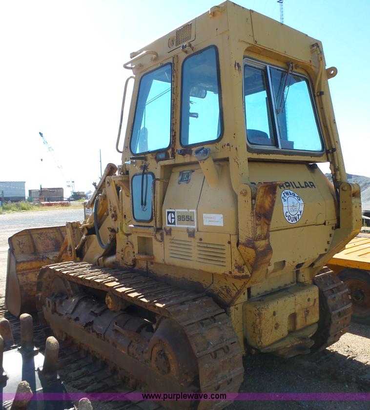 image for item L4018 1980 Caterpillar 955L track loader