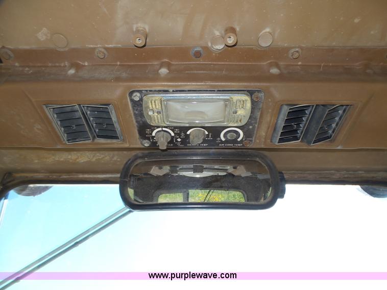 image for item L4018 1980 Caterpillar 955L track loader