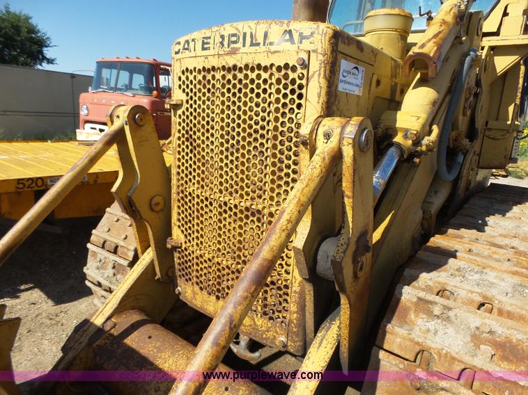image for item L4018 1980 Caterpillar 955L track loader