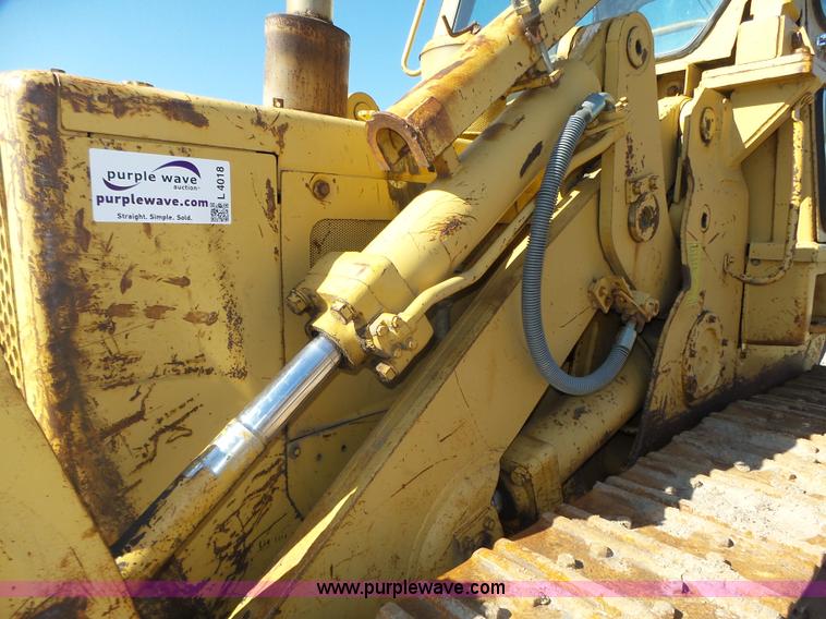 image for item L4018 1980 Caterpillar 955L track loader