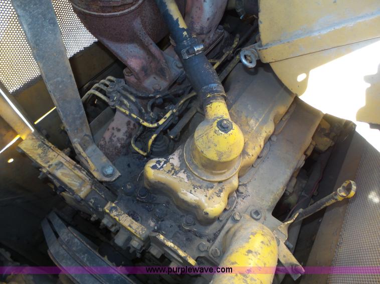 image for item L4018 1980 Caterpillar 955L track loader