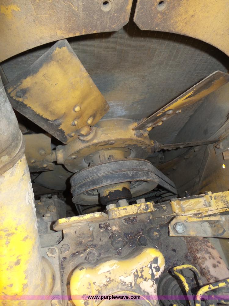 image for item L4018 1980 Caterpillar 955L track loader