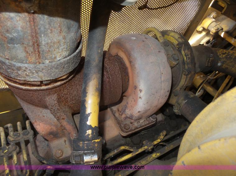 image for item L4018 1980 Caterpillar 955L track loader