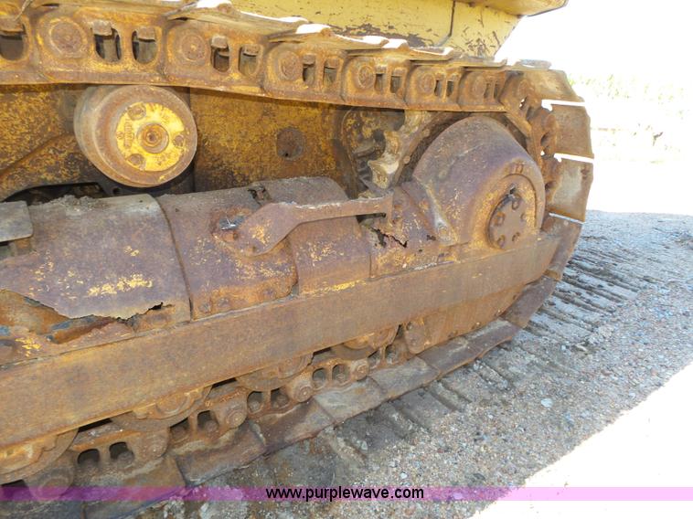image for item L4018 1980 Caterpillar 955L track loader