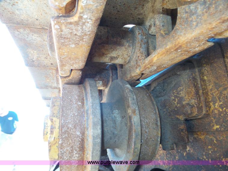 image for item L4018 1980 Caterpillar 955L track loader