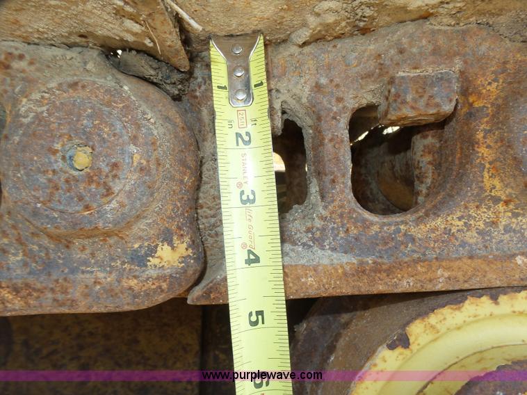 image for item L4018 1980 Caterpillar 955L track loader