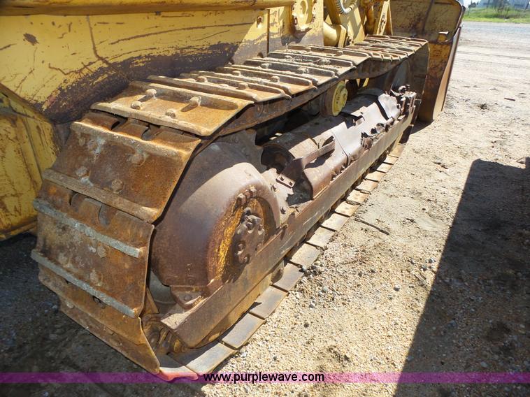 image for item L4018 1980 Caterpillar 955L track loader