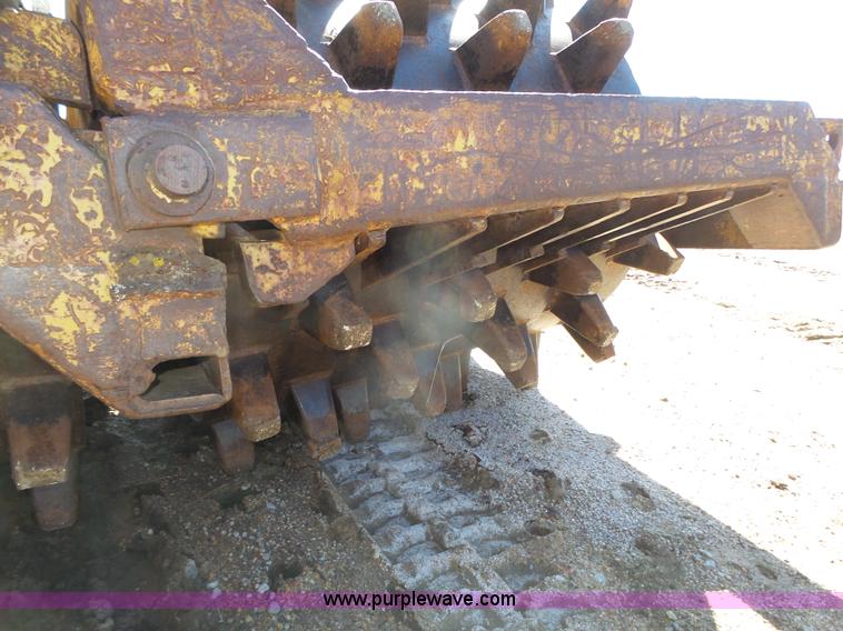 image for item L4019 Etourneau double drum padfoot roller