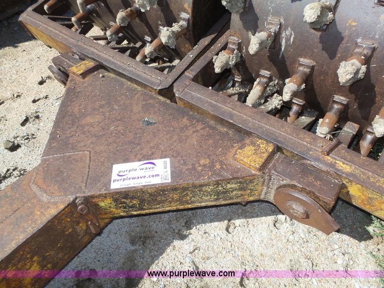 image for item L4020 Double drum sheeps foot roller