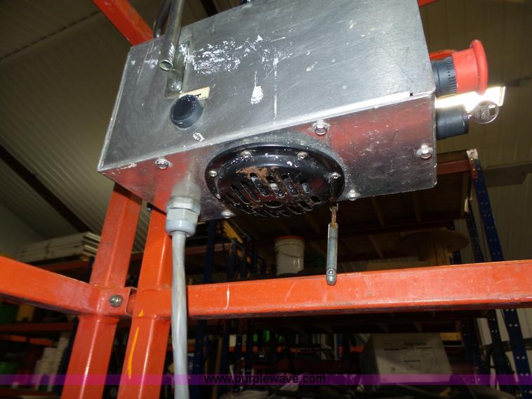 image for item L4038 2004 Sky Jack SJIII 3219 scissor lift