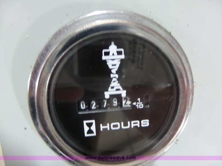 image for item L4038 2004 Sky Jack SJIII 3219 scissor lift