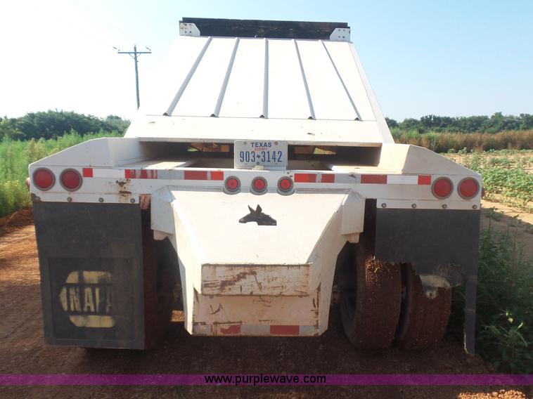 image for item L5990 2005 Pack Mule BDT-40 bottom dump trailer