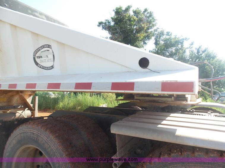 image for item L5990 2005 Pack Mule BDT-40 bottom dump trailer