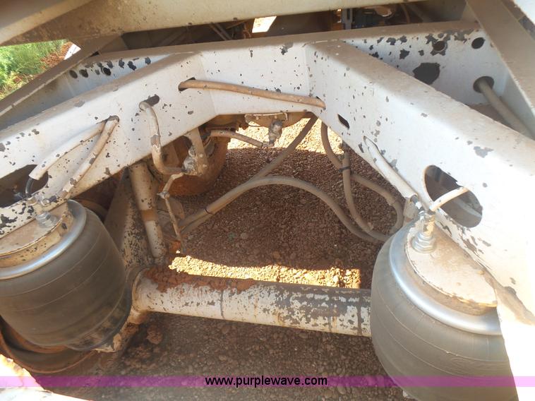 image for item L5990 2005 Pack Mule BDT-40 bottom dump trailer