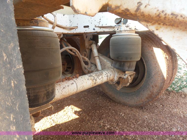 image for item L5990 2005 Pack Mule BDT-40 bottom dump trailer