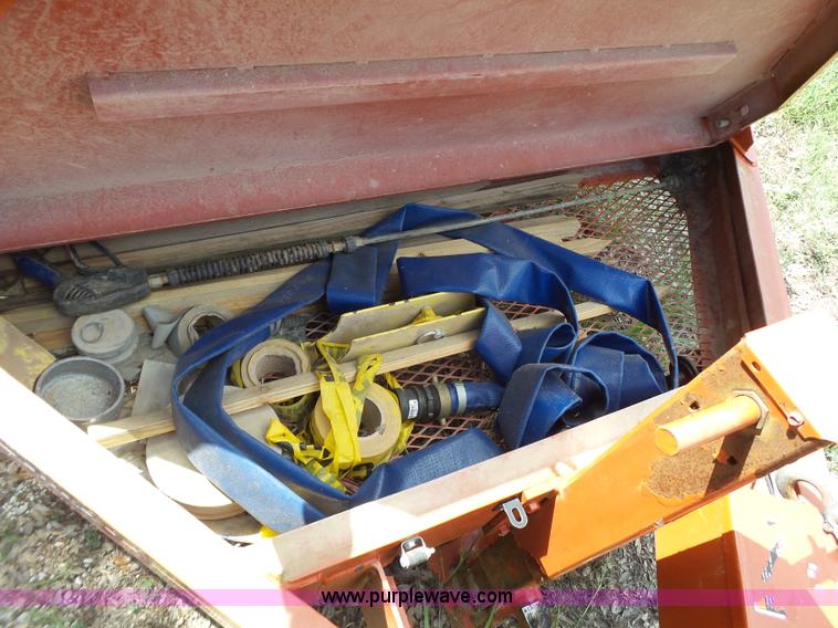 image for item L6613 2014 Ditch Witch FX30 vacuum trailer