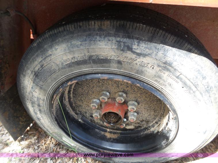 image for item L6613 2014 Ditch Witch FX30 vacuum trailer