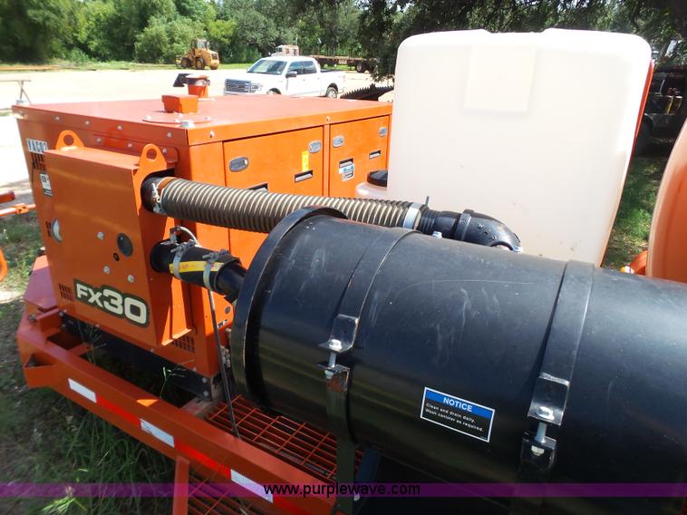 image for item L6613 2014 Ditch Witch FX30 vacuum trailer