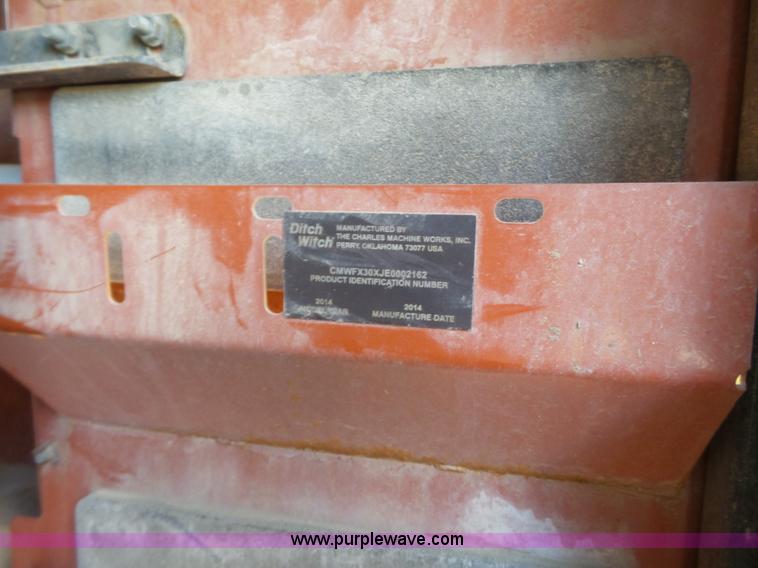 image for item L6613 2014 Ditch Witch FX30 vacuum trailer