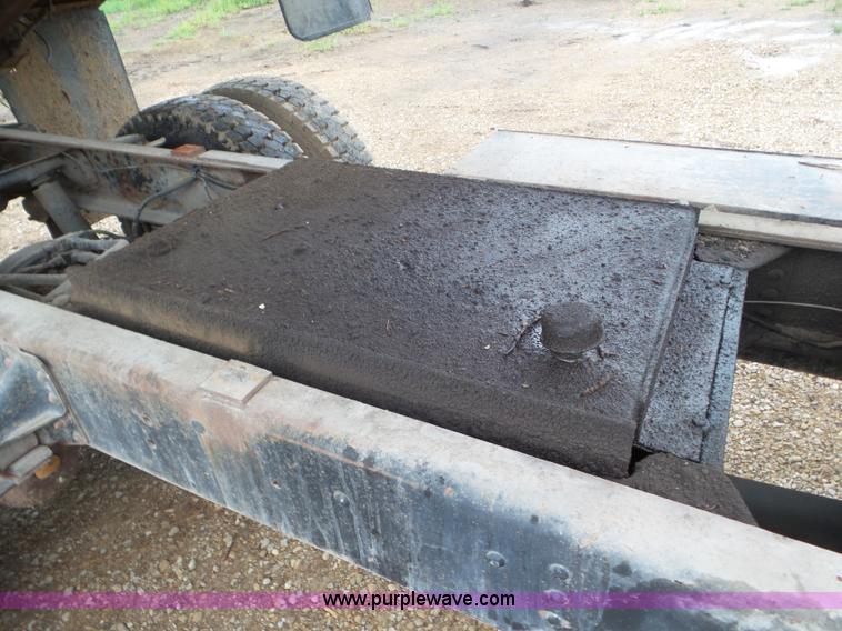 image for item L6973 Dump bed