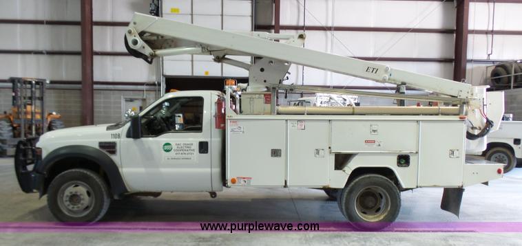 image for item L7078 2008 Ford F550 Super Duty XL bucket truck