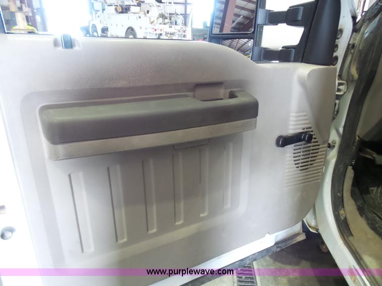 image for item L7078 2008 Ford F550 Super Duty XL bucket truck