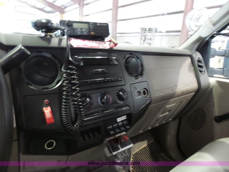 image for item L7078 2008 Ford F550 Super Duty XL bucket truck