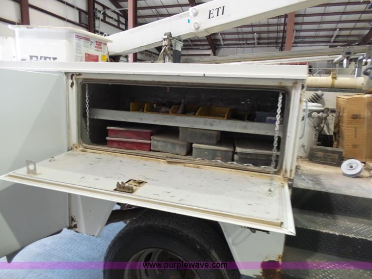 image for item L7078 2008 Ford F550 Super Duty XL bucket truck