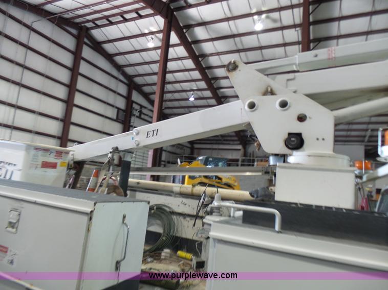 image for item L7078 2008 Ford F550 Super Duty XL bucket truck