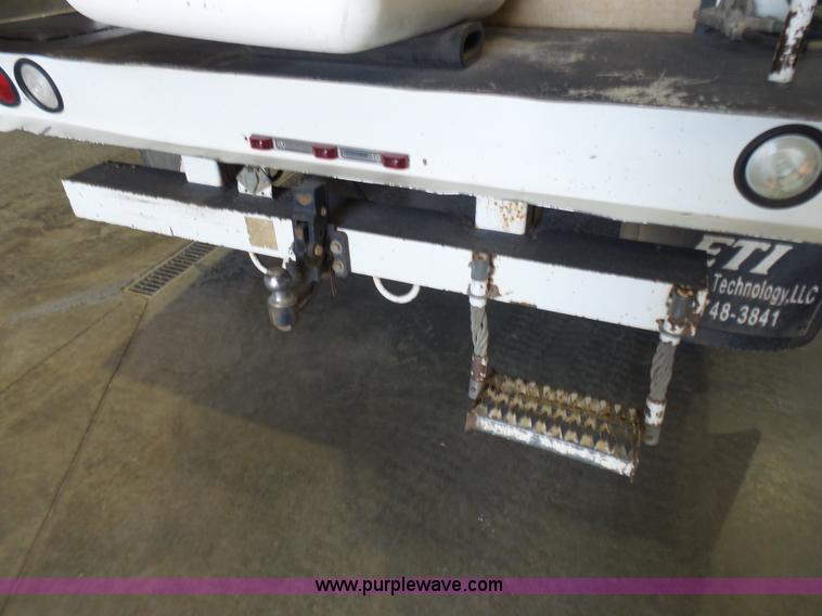 image for item L7078 2008 Ford F550 Super Duty XL bucket truck