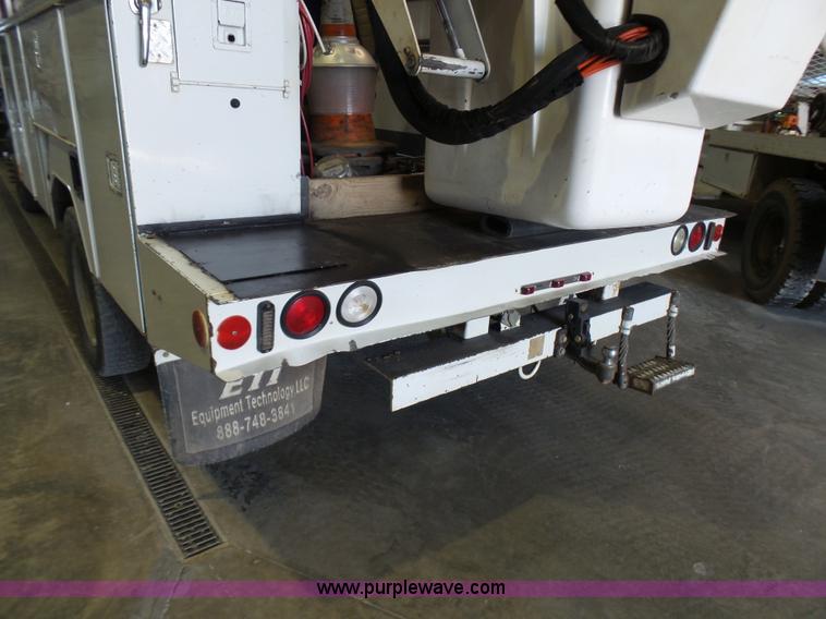 image for item L7078 2008 Ford F550 Super Duty XL bucket truck