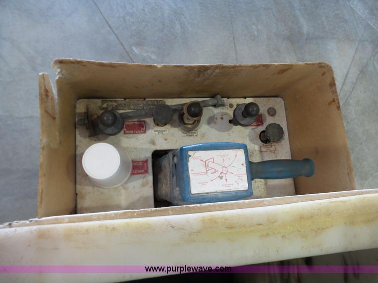 image for item L7078 2008 Ford F550 Super Duty XL bucket truck