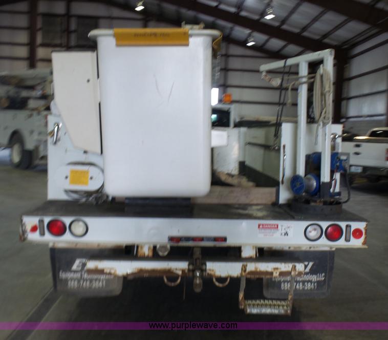 image for item L7086 2008 Dodge Ram 5500 bucket truck