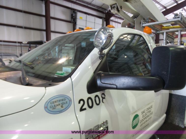 image for item L7086 2008 Dodge Ram 5500 bucket truck